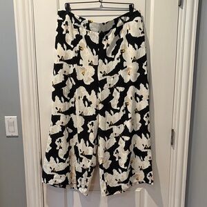 Nine West Black and White Floral Pants